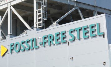 HYBRIT: SSAB, LKAB och Vattenfall inleder industrialiseringen av framtidens fossilfria ståltillverkning – etablerar världens första produktionsanläggning för fossilfri järnsvamp i Gällivare